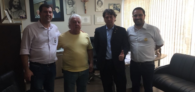 Visita dos Amigos da Cidade de Barracão.