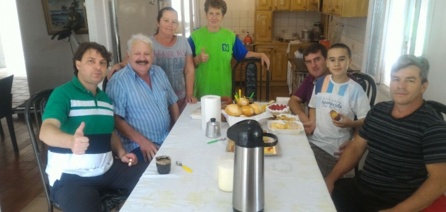 Anibelli Neto visitou seu amido João Negrelli em Quitandinha
