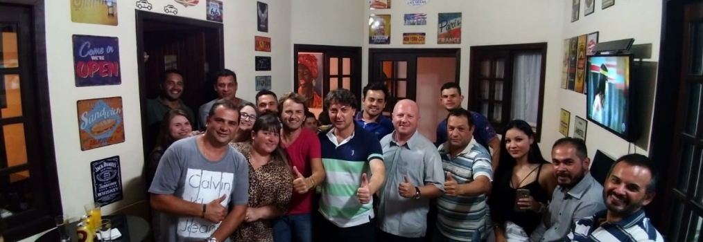 Anibelli Neto visita amigos em Almirante Tamandaré.