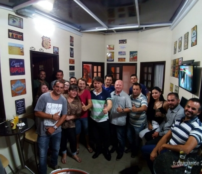 Anibelli Neto visita amigos em Almirante Tamandaré.