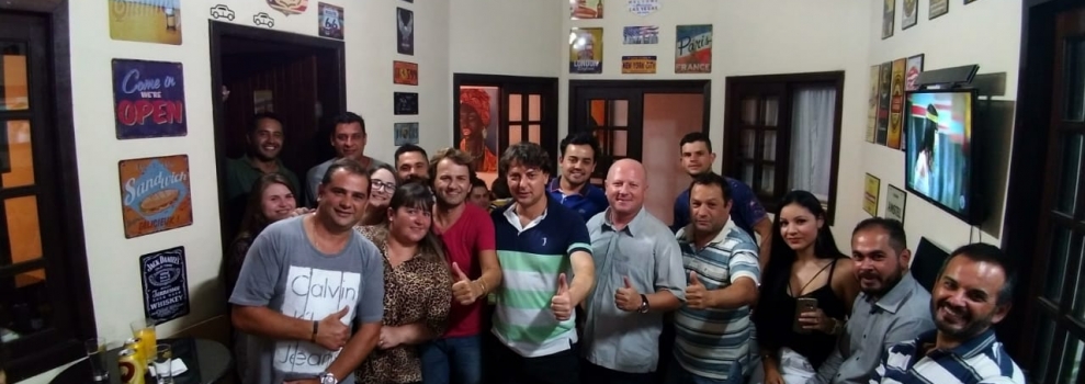 Anibelli Neto visita amigos em Almirante Tamandaré.