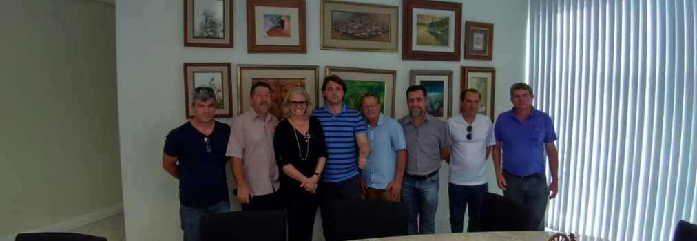 Deputado Anibelli em visita ao Diário do Sudoeste.