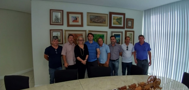 Deputado Anibelli em visita ao Diário do Sudoeste.
