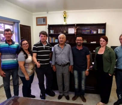 Anibelli Neto visita seu amigo pref. Prefeito Ângelo Machado de Guamiranga.