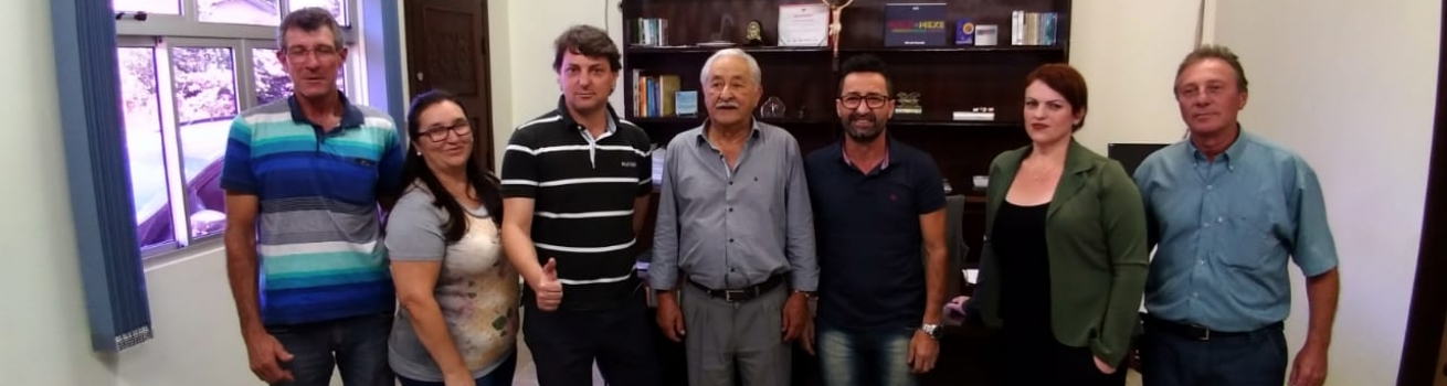 Anibelli Neto visita seu amigo pref. Prefeito Ângelo Machado de Guamiranga.