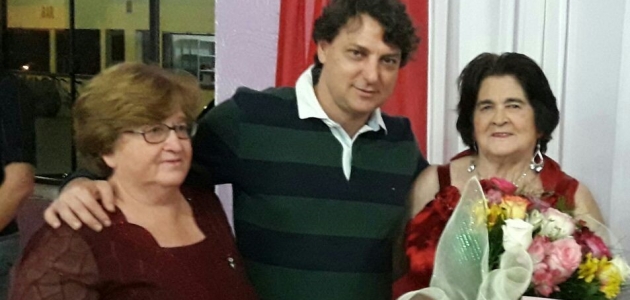 Anibelli Neto prestigia Dona Daluz em seu aniversário de 86 anos