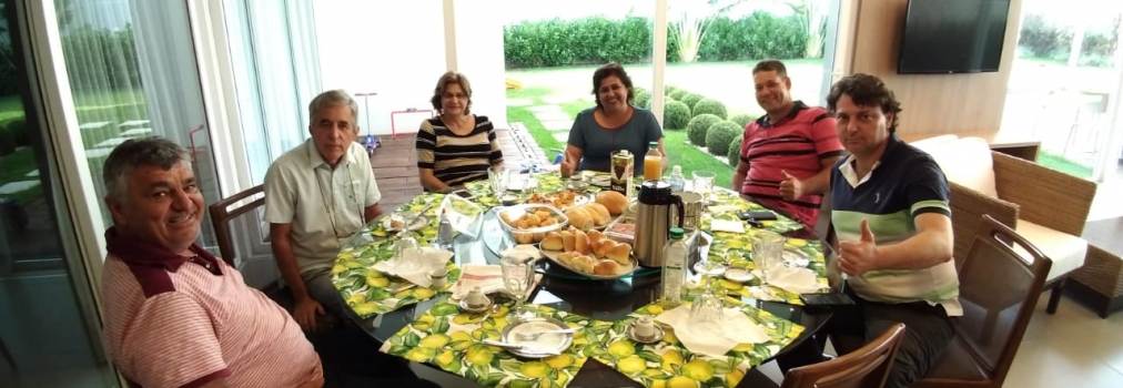 Anibelli Neto visita amigos em São Jorge do Ivaí.