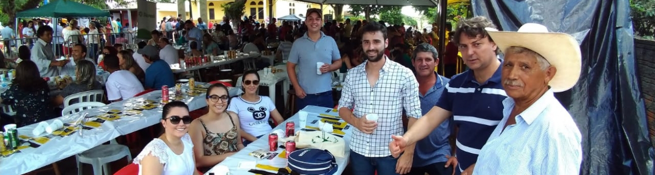 Anibelli Neto prestigia festa de Nossa Senhora Aparecida em Floraí.