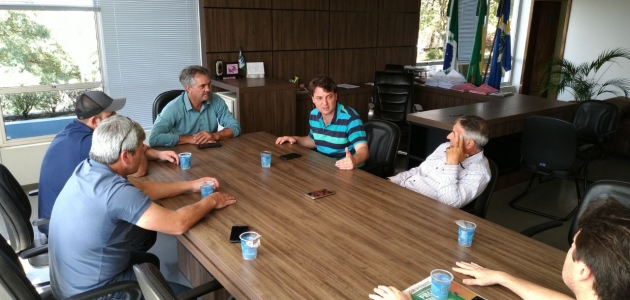 Visita ao prefeito Vadeco do munícipio de São João.
