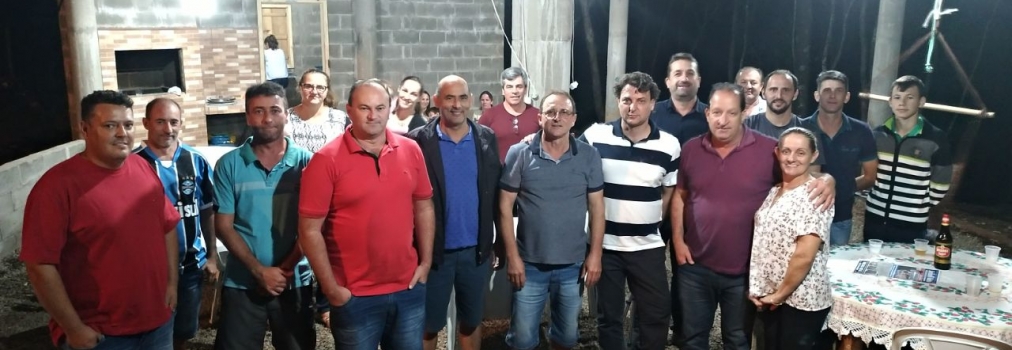 Reunião do MDB no município de Pinhal São Bento.