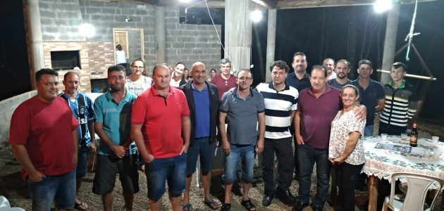 Reunião do MDB no município de Pinhal São Bento.