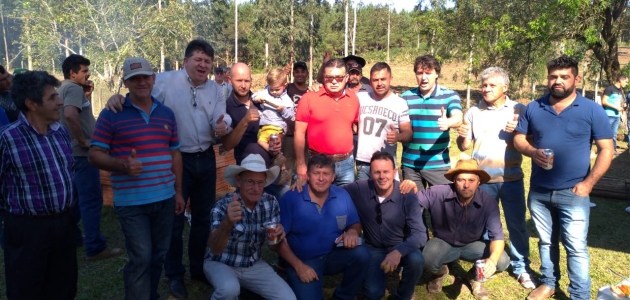Comemorando o Aniversário do ex-prefeito Jôse do município de Doutor Ulysses.
