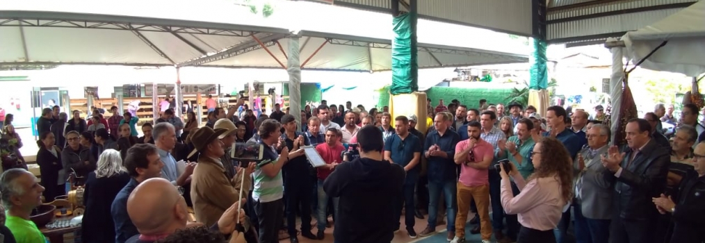 Cerro Azul “A Capital Paranaense da Ponkan” realiza grande festa.