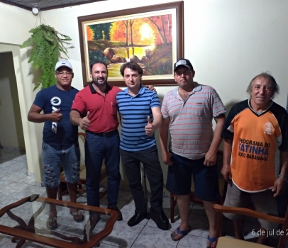 Anibelli Neto visita amigos em Tamboara