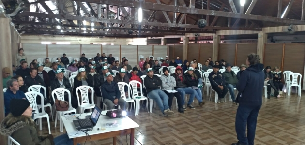 Anibelli Neto participa do Fórum da Agricultura Familiar em Agudos do Sul
