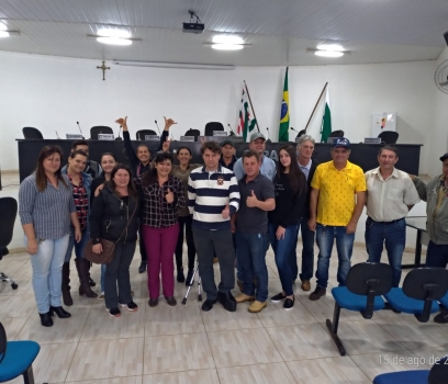 Visita aos amigos em Santa Maria do Oeste.