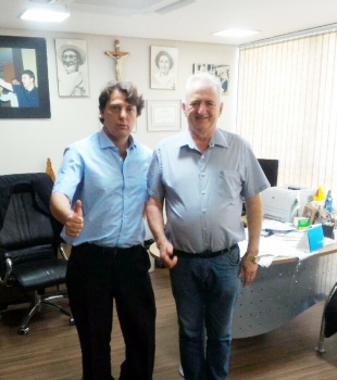 Anibelli recebe a visita do amigo Luiz Carlos Stangherlin da cidade de Verê.