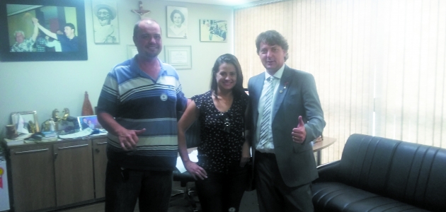 Amigos de Quitandinha visitam Anibelli.