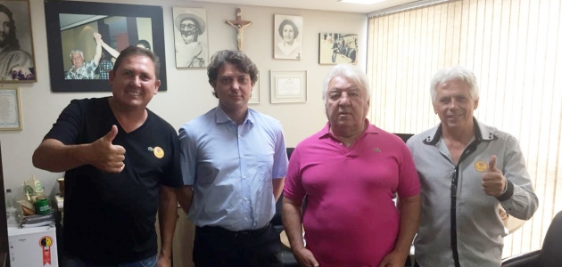 Visita dos amigos de Rio Azul.