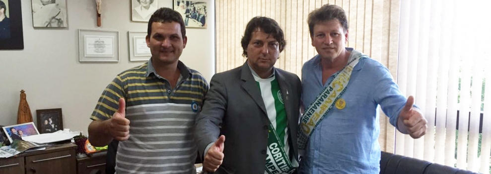 Deputado Anibelli Neto recebe a visita dos amigos de General Carneiro