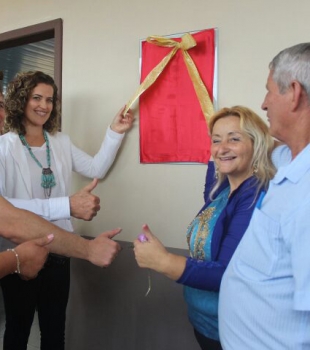 Deputado Anibelli Neto participa de inauguração de Escola em Agudos do Sul no Bairro Queimados.