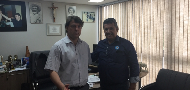 Valdo de Ângulo visita Anibelli Neto