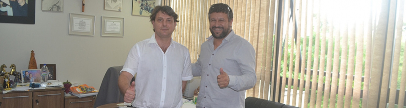 Prefeito Luciano Dias visita Anibelli Neto