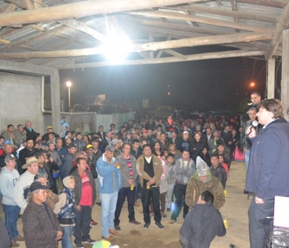 Deputado Anibelli Neto visita Cerro Azul