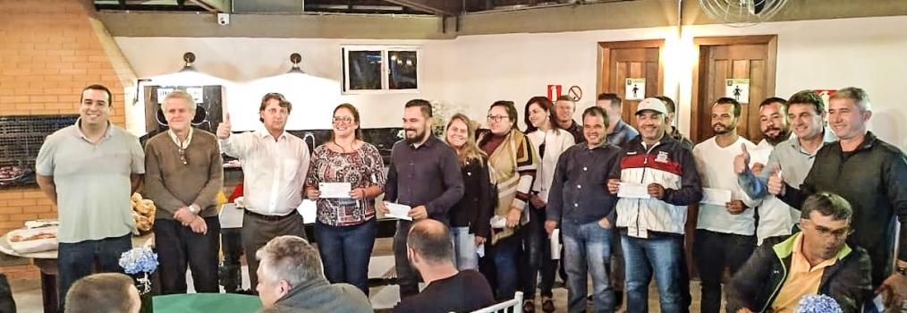 Anibelli Neto participa de filiações de novas lideranças no MDB de Quatro Barras