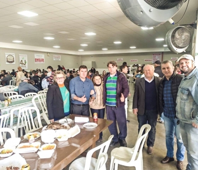 Em Quitandinha, Anibelli Neto participa da Festa do Padroeiro da cidade