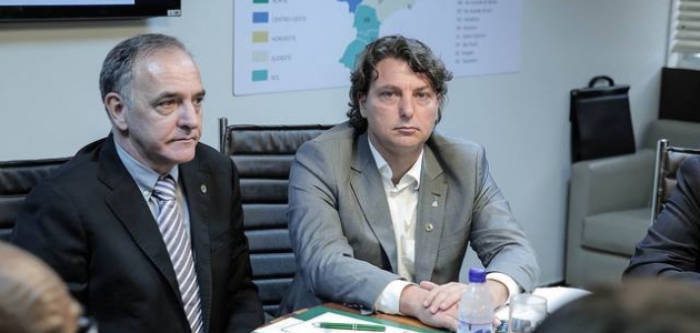 Anibelli Neto é eleito vice-presidente da UNALE